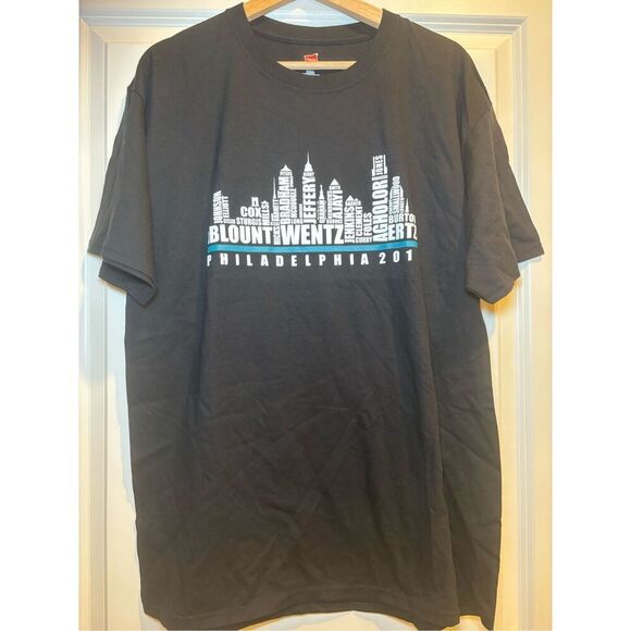 Philadelphia Eagles T-shirt Men’s Size Large - Picture 1 of 2